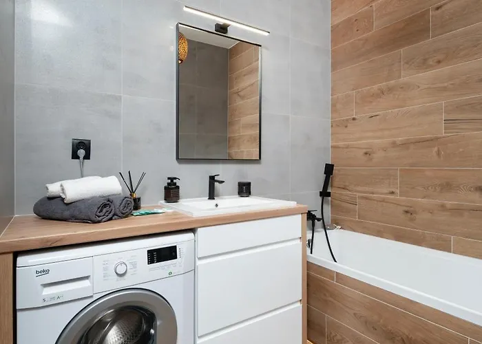 Rewolucji - 52m2, Parking - By Rentujemy * Łódź