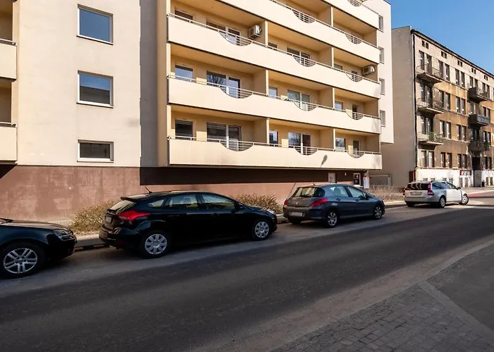 Appartamento Rewolucji - 52m2, Parking - By Rentujemy